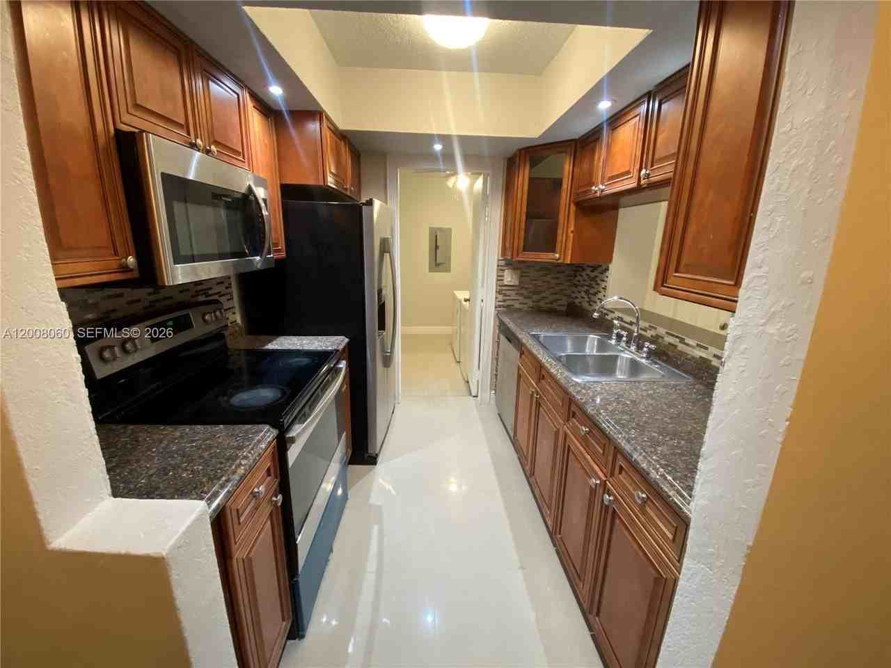 2960 Nw 68th Way #2960 - Photo 6 of 30