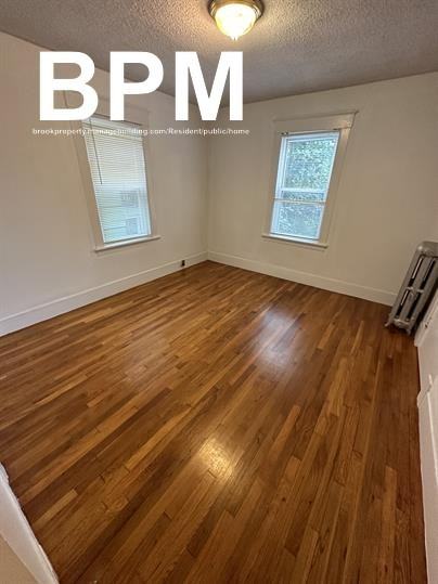 154 Forest Hills St #1 - Photo 3 of 3