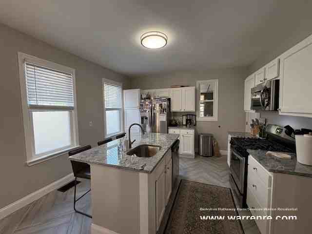 Edward St - Photo 4 of 13