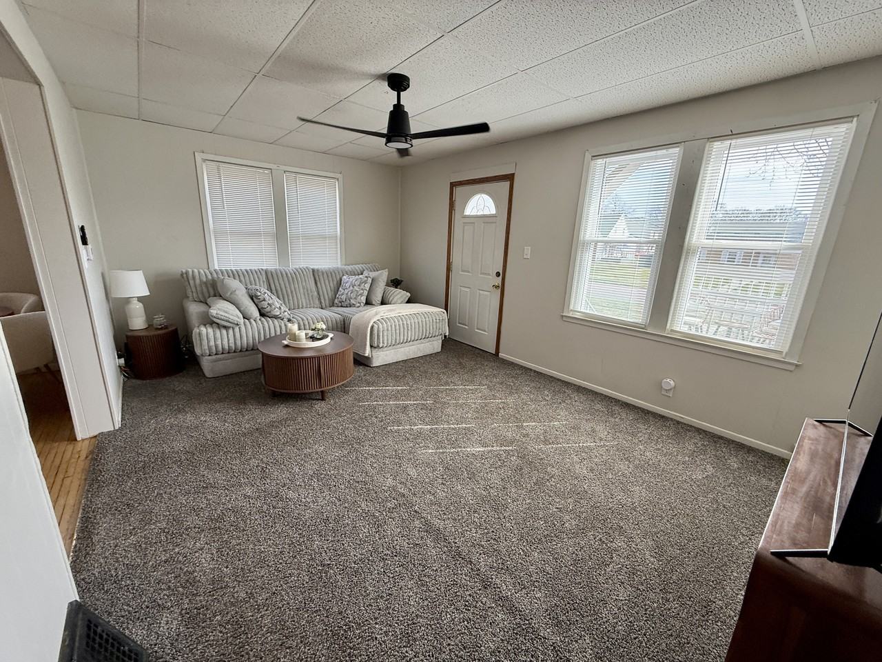 200 N Pine - 202 #202 - Photo 4 of 44