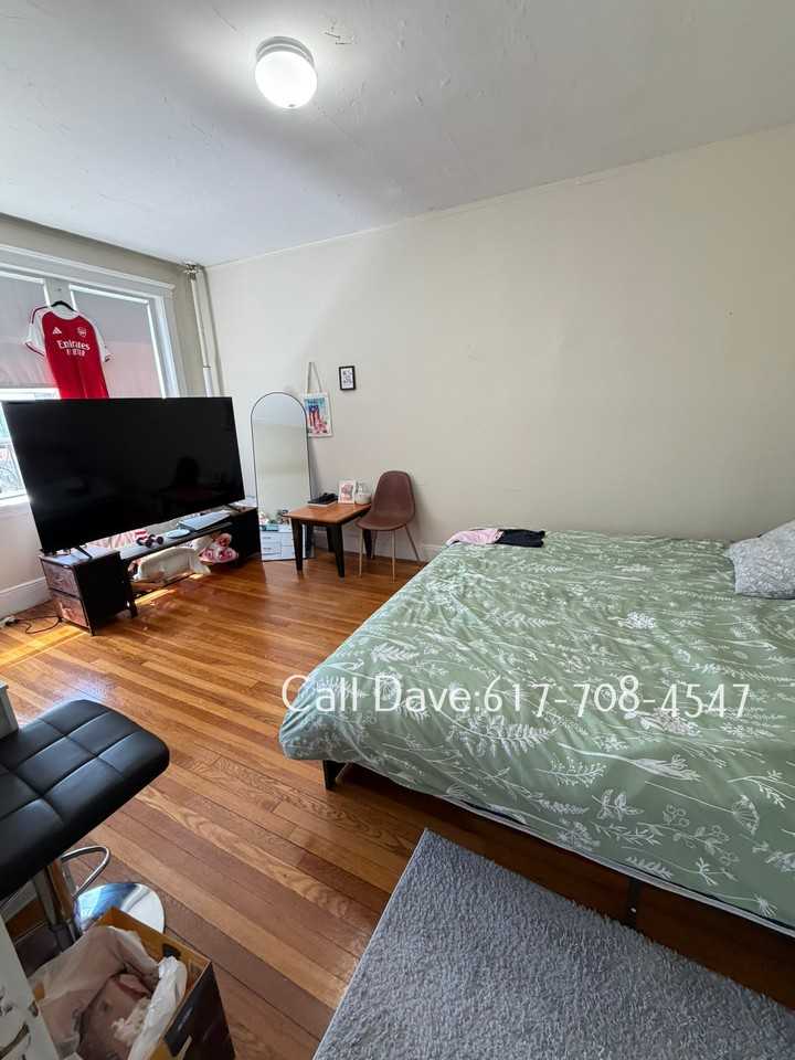 1820 Commonwealth Ave #29 - Photo 7 of 11