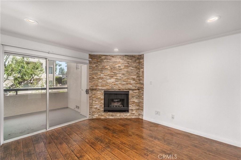 5520 Owensmouth Ave #108 - Photo 3 of 20