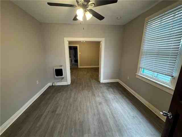 8417 Apple St - Photo 3 of 20