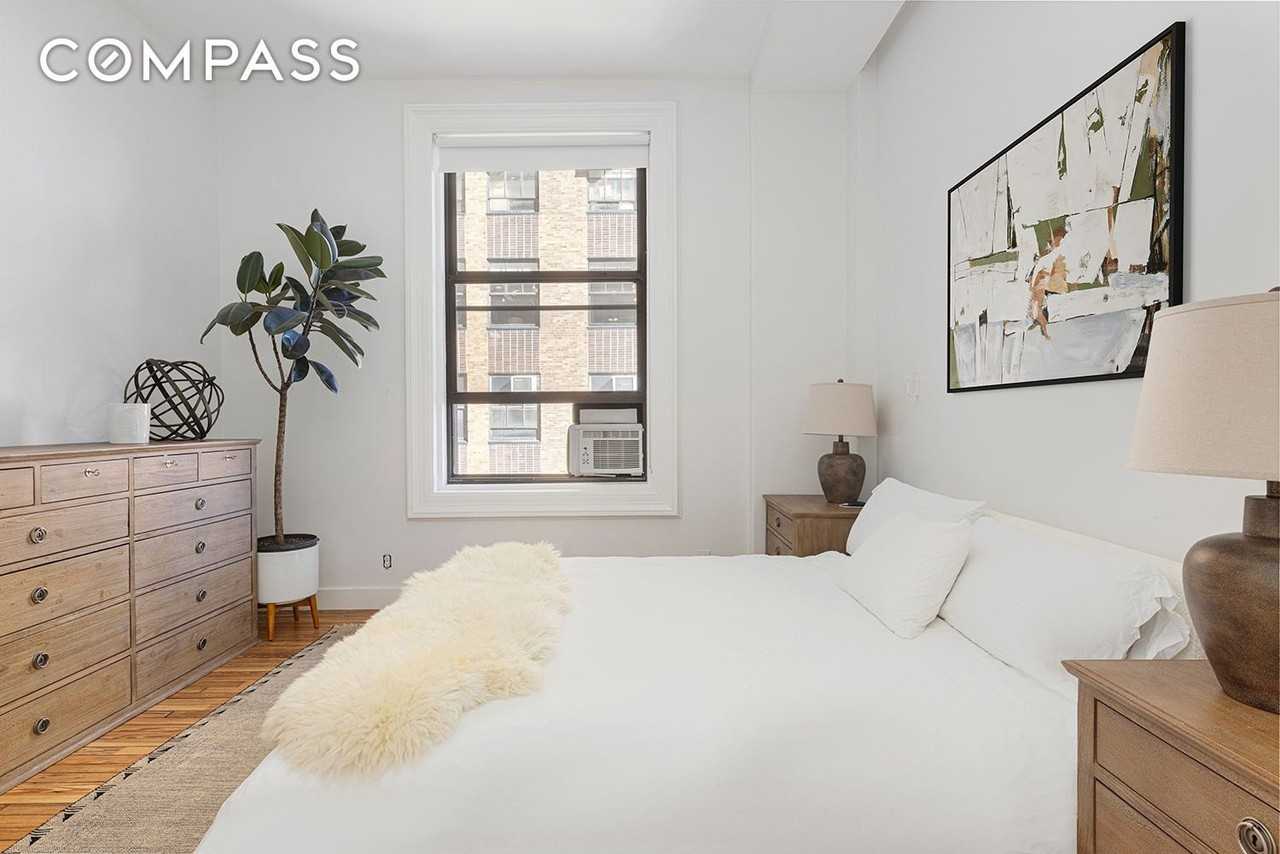 395 Broadway #5B - Photo 4 of 13