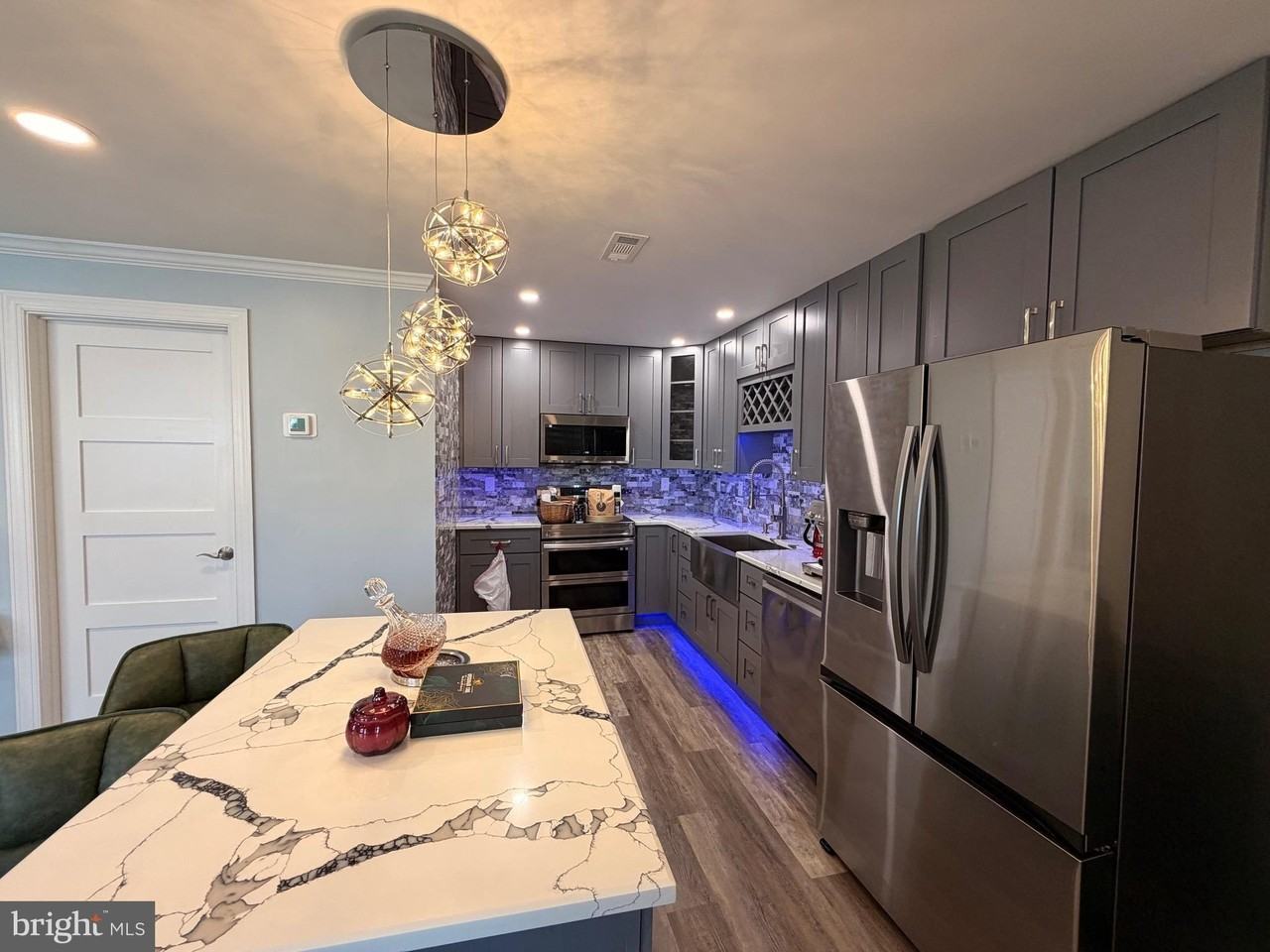 607 Edison Ave #607G - Photo 7 of 22