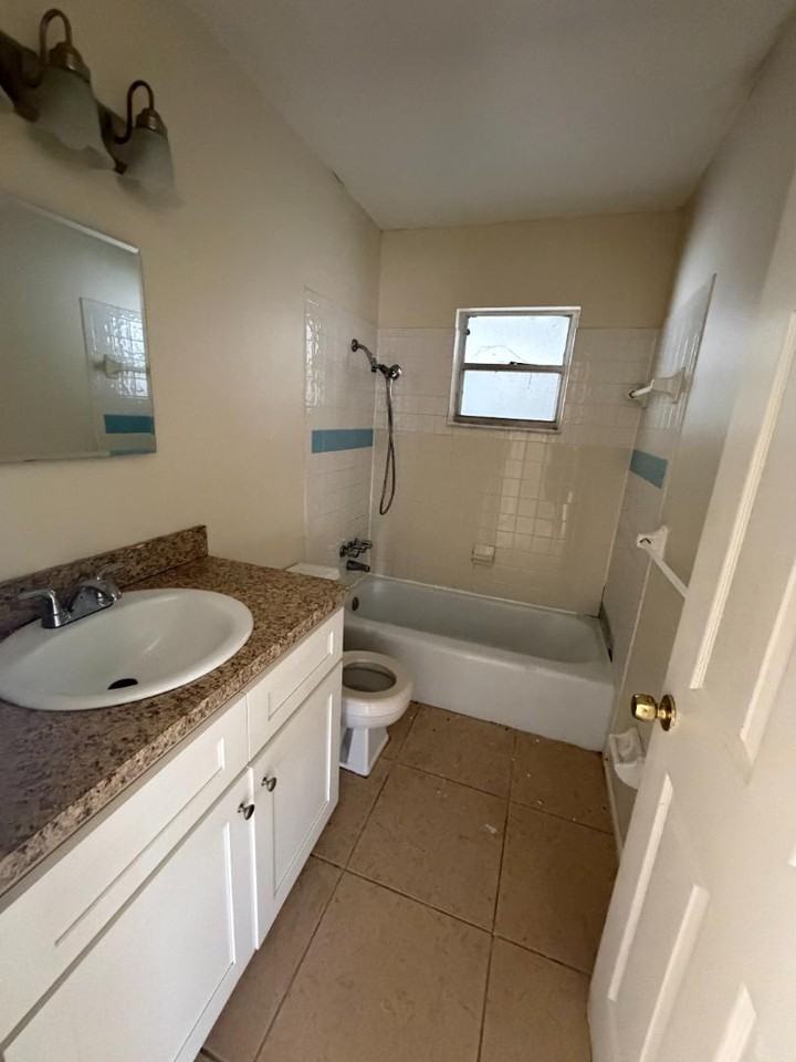 24-PLEX - Photo 4 of 6