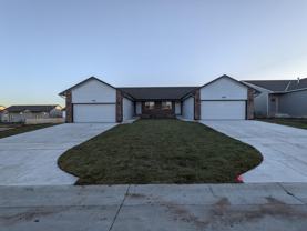 8985 E Chris St - Photo 1 of 1