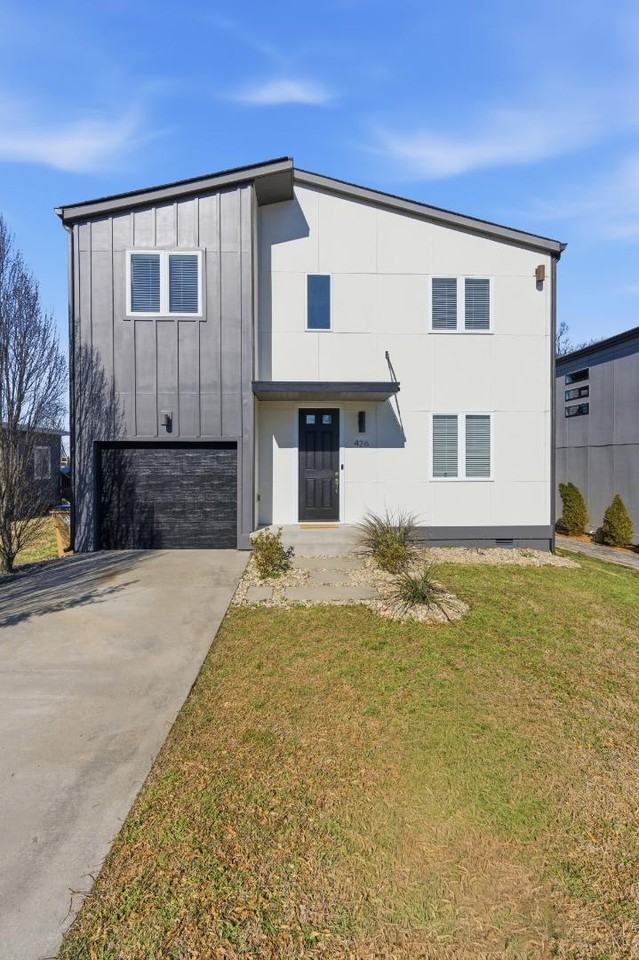 426 Patterson St - Photo 3 of 20