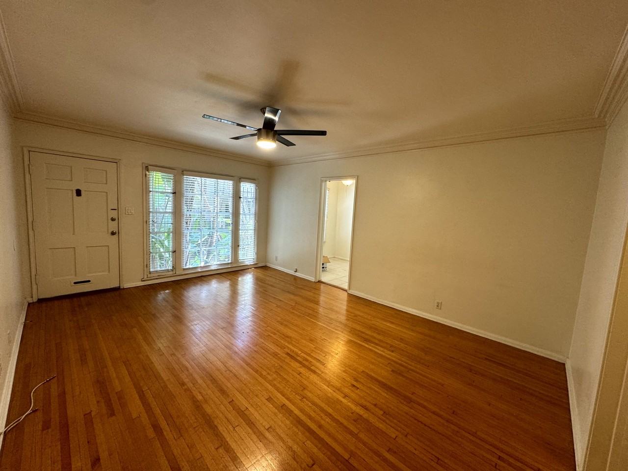 1271 N. Crescent Heights Blvd - Photo 2 of 15