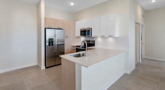 16395 Biscayne Blvd #718 - Photo 1 of 1