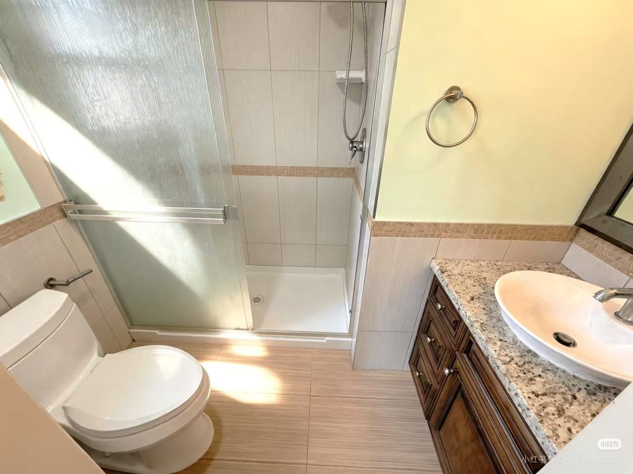 4387 William Street - Photo 2 of 8