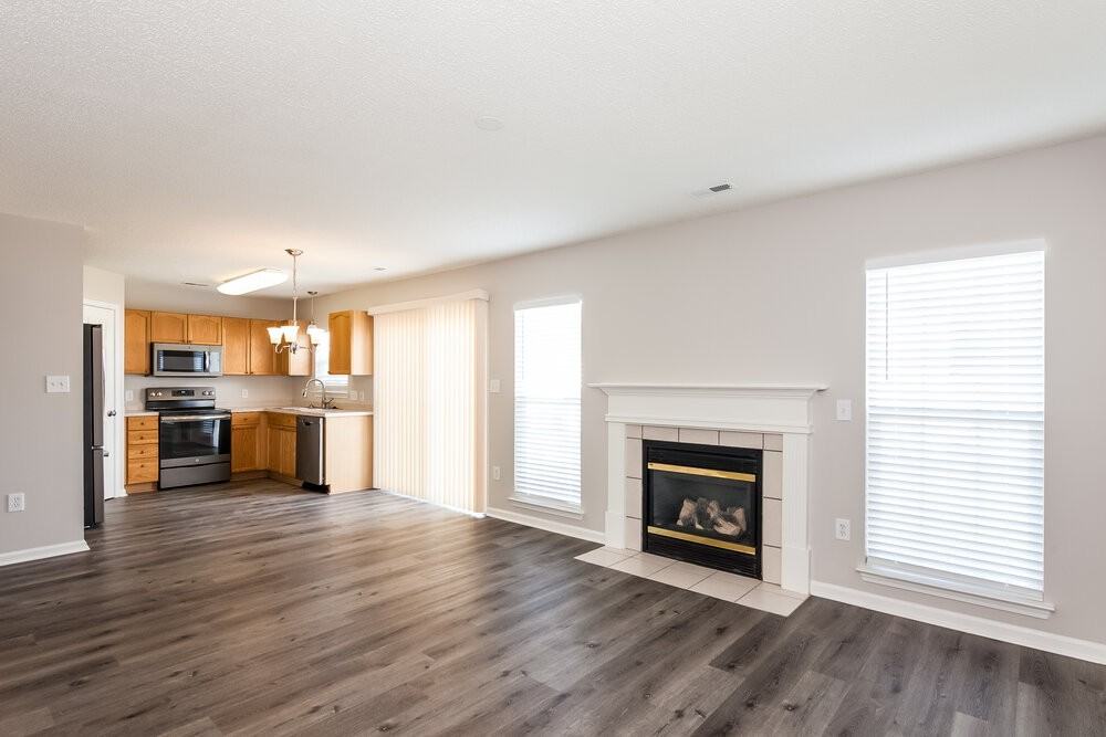 3630 Chepstow Ct - Photo 5 of 17