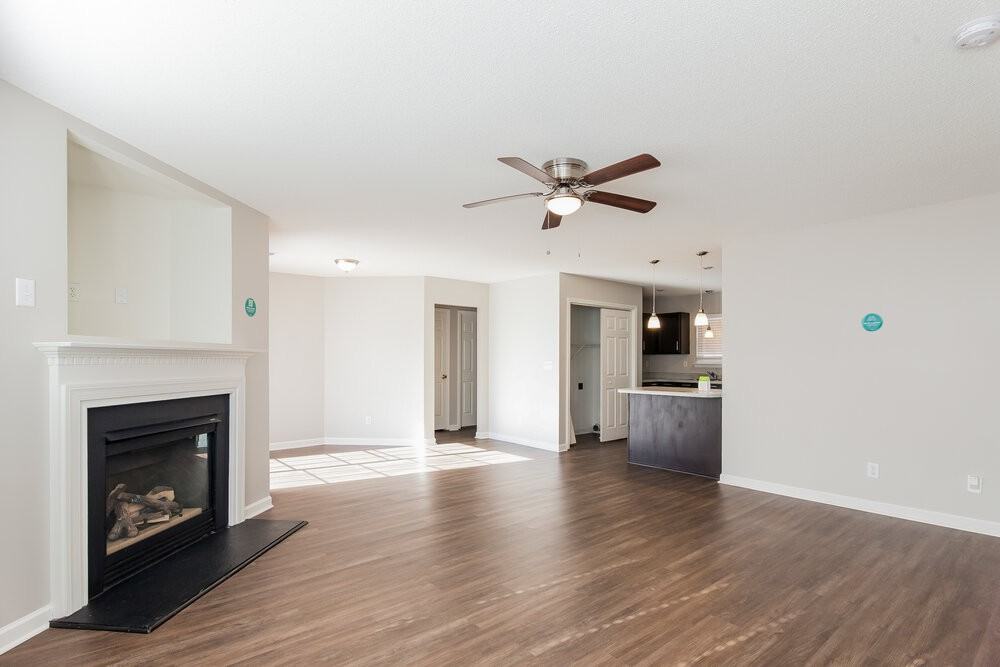 4021 Brandie Glen Rd - Photo 4 of 16