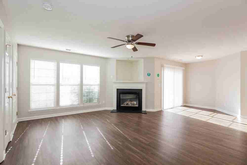 4021 Brandie Glen Rd - Photo 5 of 16