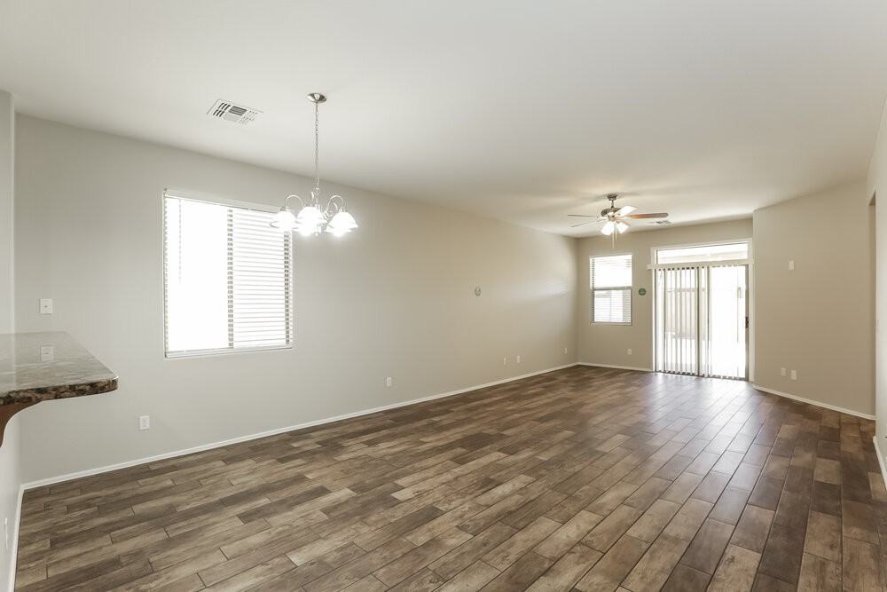 6913 W Maldonado Rd - Photo 5 of 16