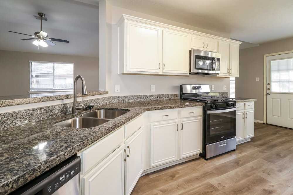 12080 La Salle River Rd - Photo 7 of 16
