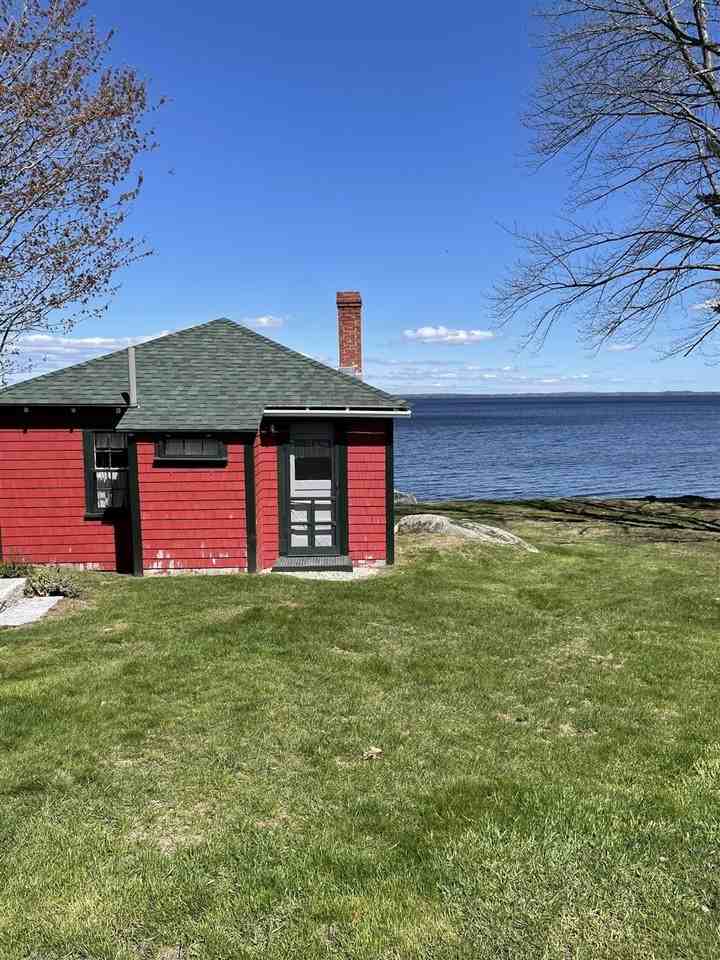 747 Sebago Rd #1510225P - Photo 3 of 17