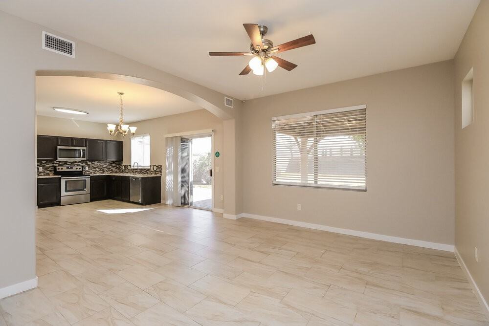 2959 S Del Rancho Cir - Photo 6 of 17