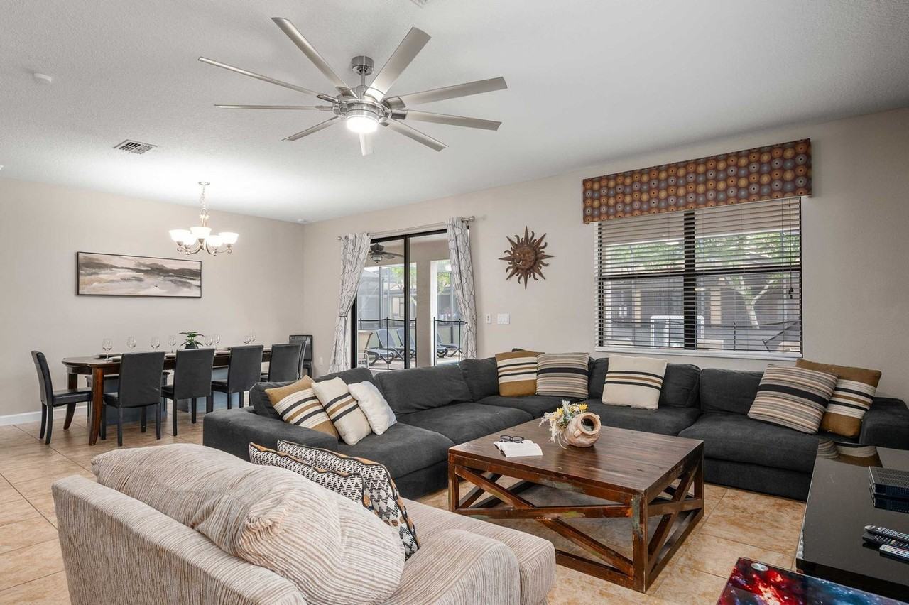 1479 Moon Valley Dr #1524597P - Photo 4 of 50