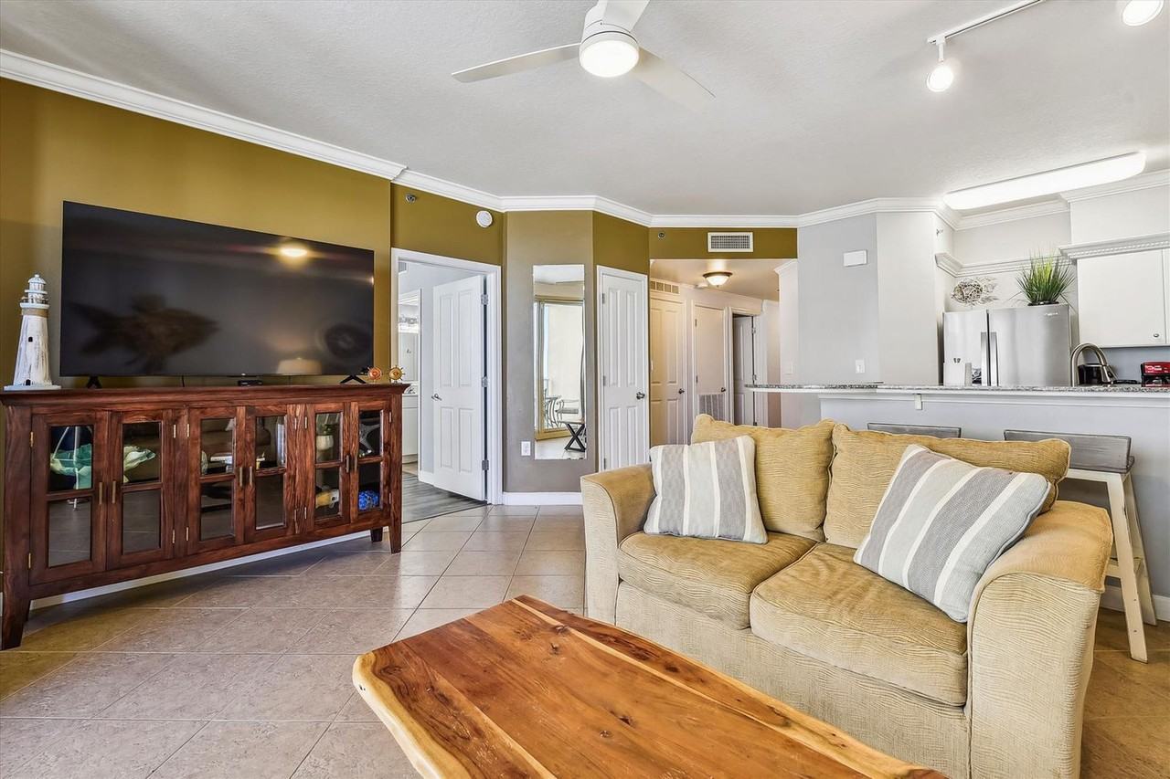 104 Gulfside Court - Photo 4 of 31