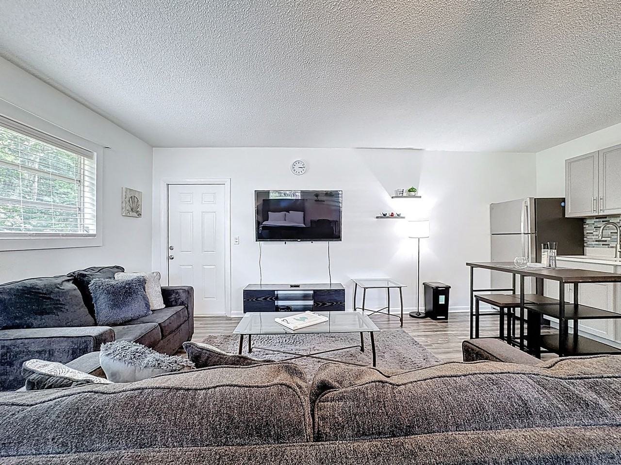 105 Sheeler Ave #1531380P - Photo 6 of 20