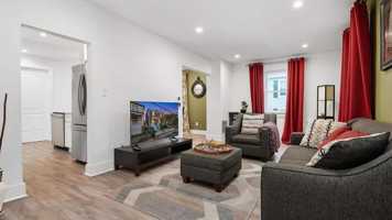 featured image of 111 Clay St