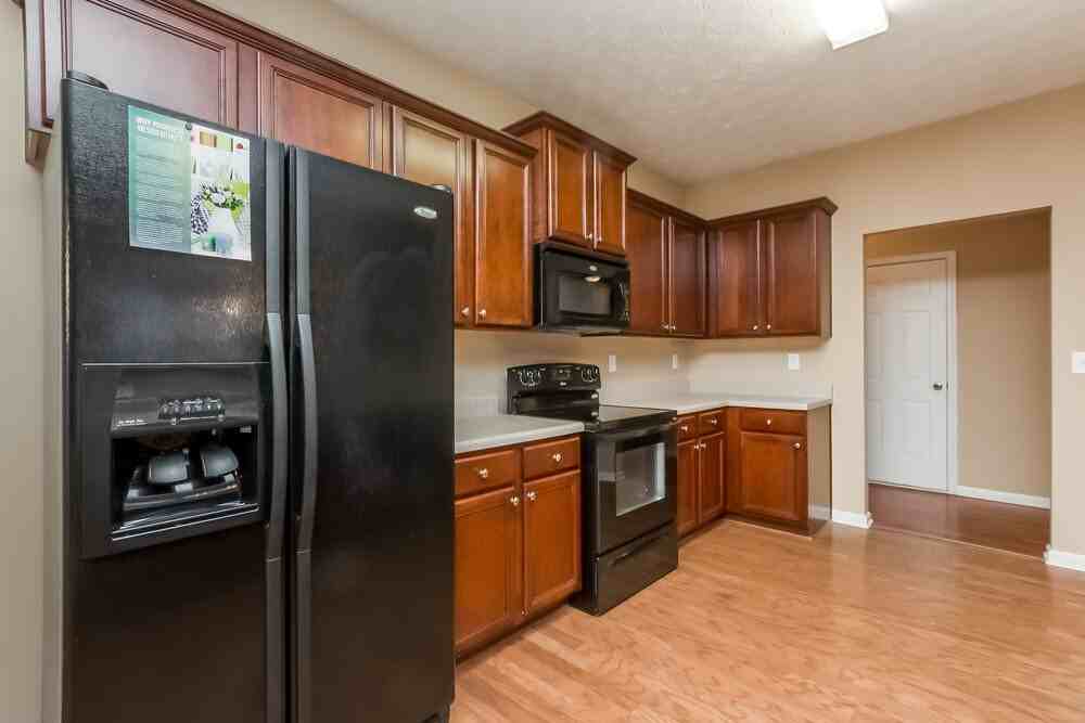 799 Clairidge Elm Trl - Photo 7 of 16