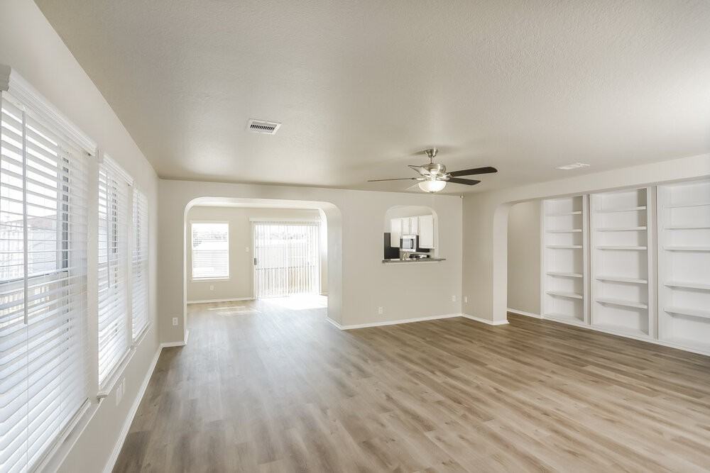 9122 Blazer Pl - Photo 3 of 16