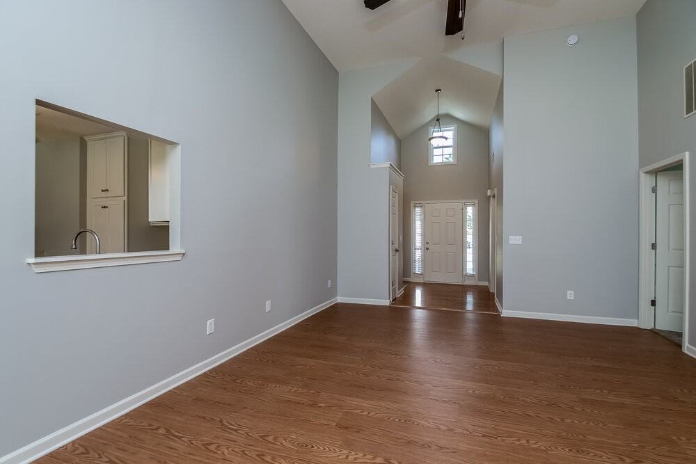 128 Paxton Pl - Photo 4 of 16