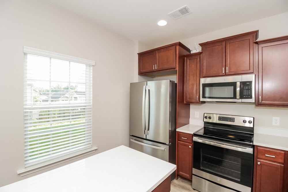 69 Howard Ave Nw - Photo 7 of 17