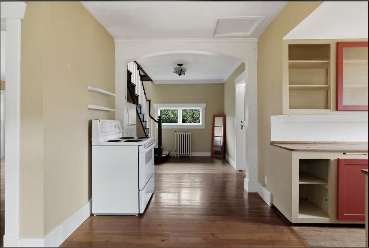 2300 Rindall Avenue - Photo 3 of 22