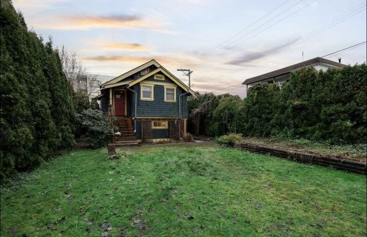 2300 Rindall Avenue - Photo 22
