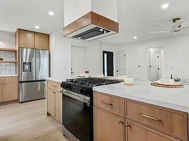 3942 Mount Acadia Blvd - Photo 6 of 22