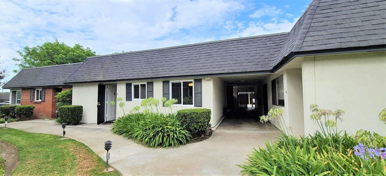 1365 Victoria Dr Lot 56 #E - Photo 3 of 30