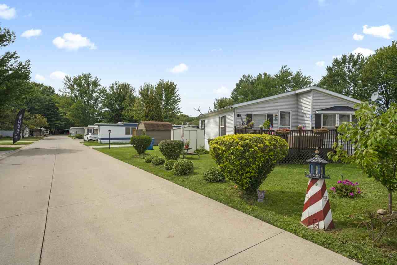 6610 Lear Nagle Rd #13 - Photo 6 of 15