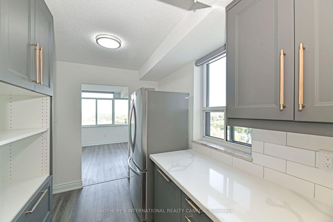 3000 Bathurst Street #1205 - Photo 7 of 15