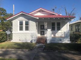 featured image of 1355 Grothe St