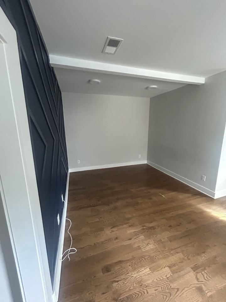 141 6th St #1 - Photo 6 of 16