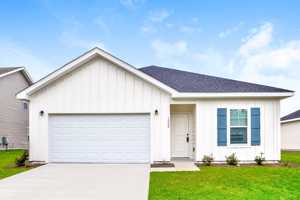 featured image of 1008 Autumns Wood Cir E