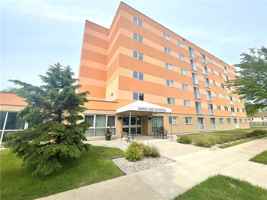 featured image of 403 Regent Ave W