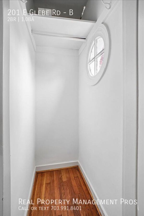 201 E Glebe Rd #B - Photo 7 of 28