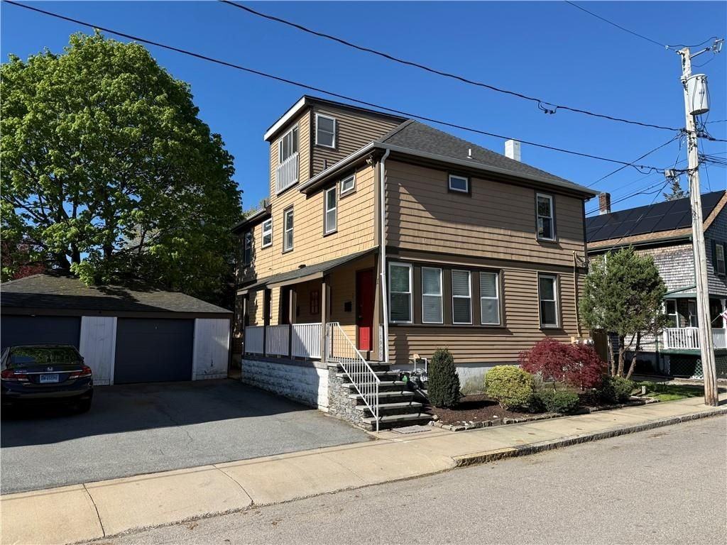21 Slocum St ##2 - Photo 6 of 16
