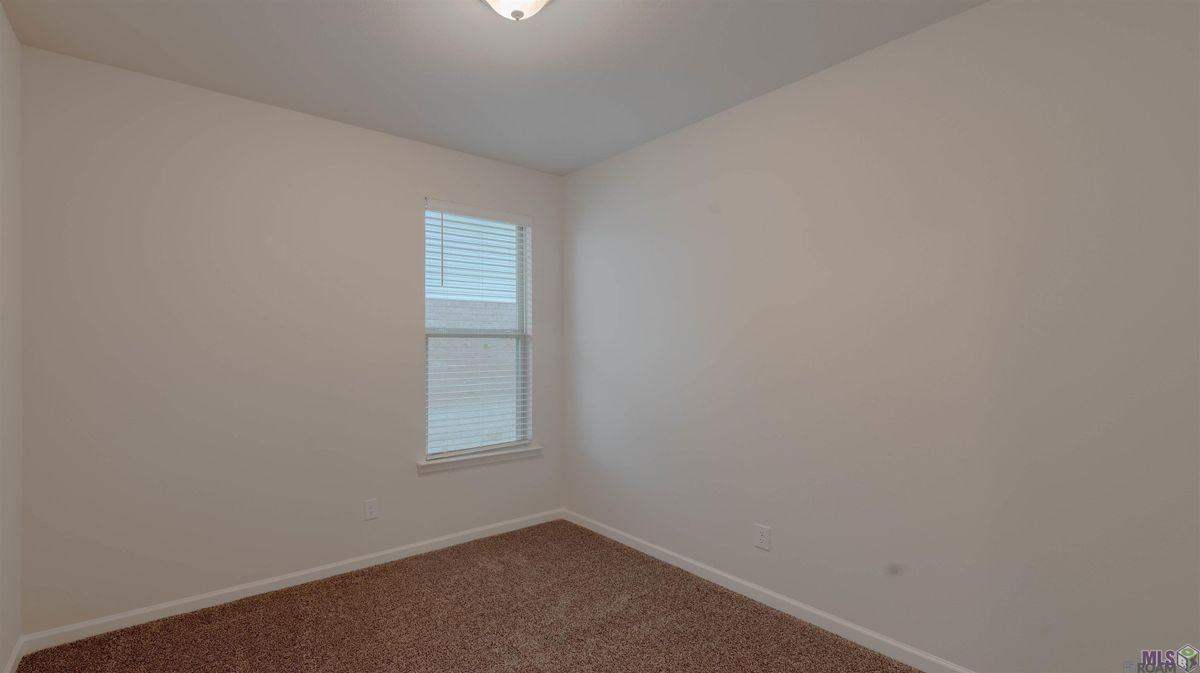 4644 Grenache Dr - Photo 7 of 16