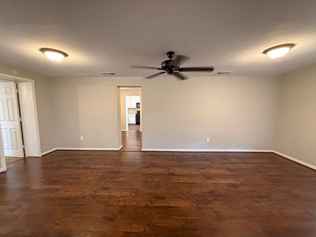 3604 Torrance St - Photo 7 of 26