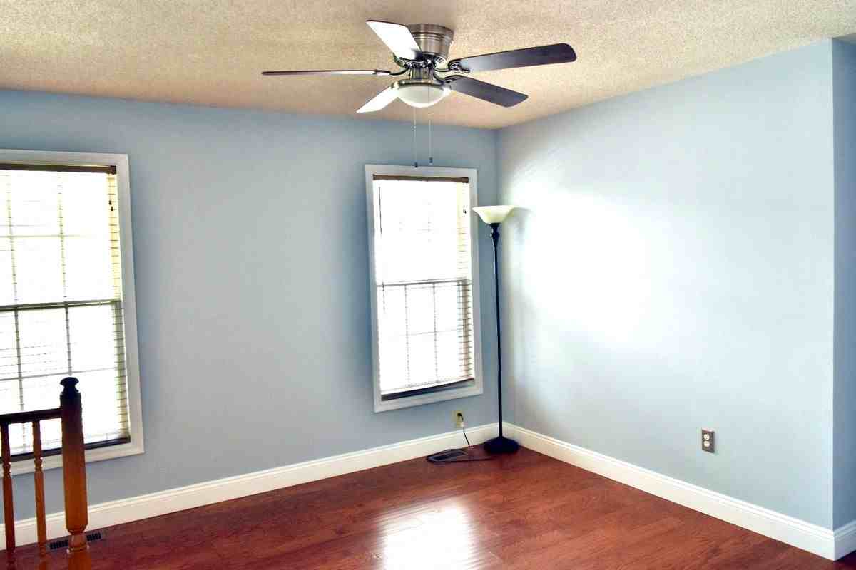 6411 E Gate Dr - Photo 5 of 23