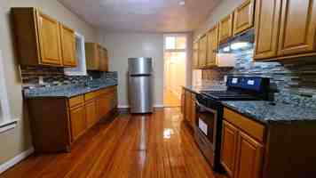 featured image of 35 Catawba St ##2
