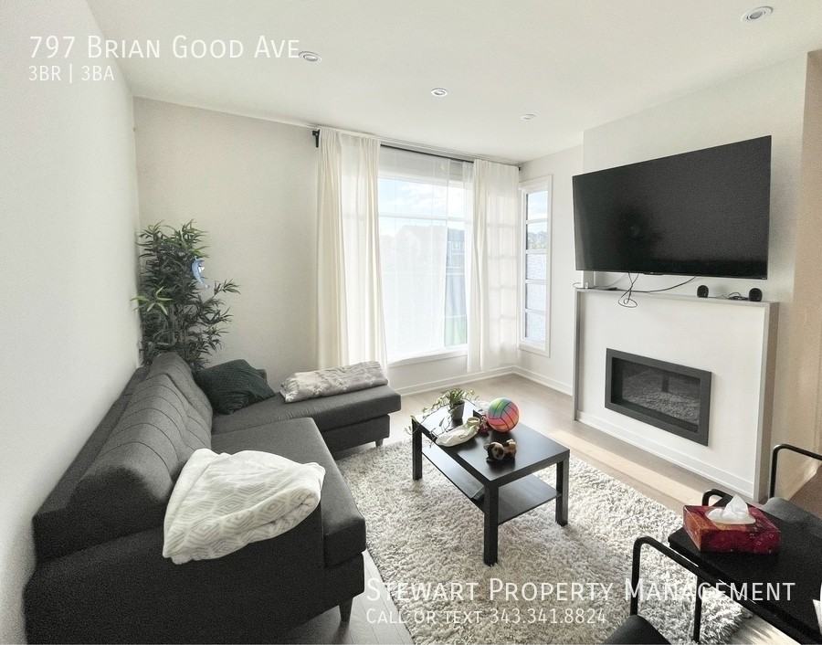 797 Brian Good Ave - Photo 4 of 15
