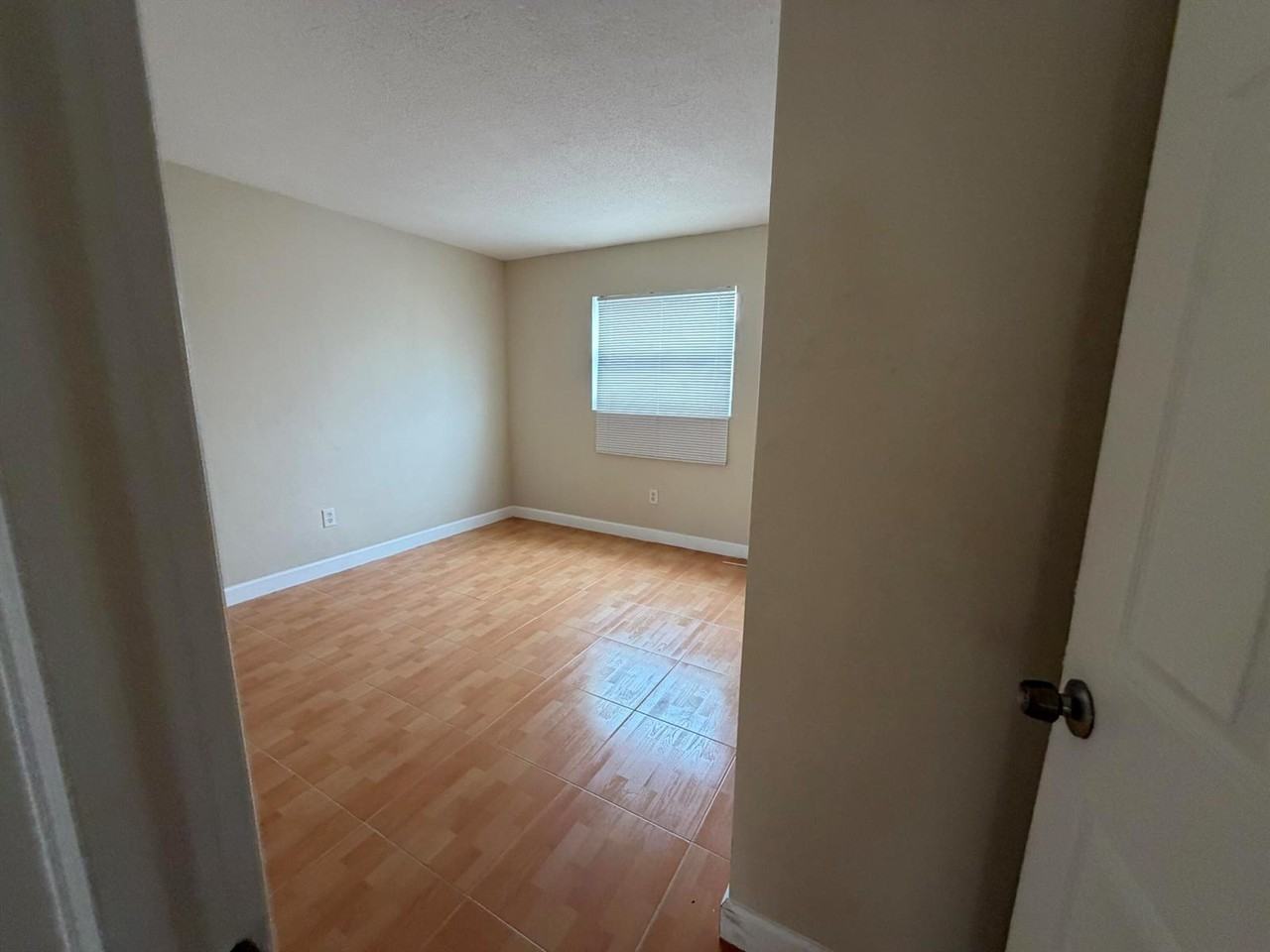 3660 Southwest 60th Avenue #2 - Photo 5 of 6