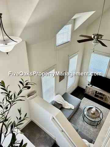 1208 Lavande Dr - Photo 3 of 30