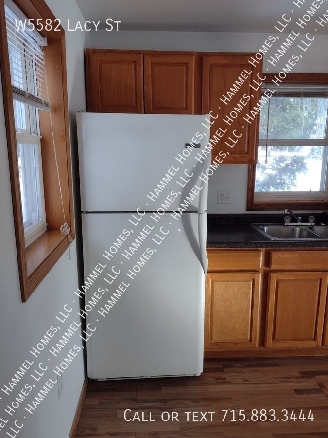 W5582 Lacy St - Photo 3 of 27